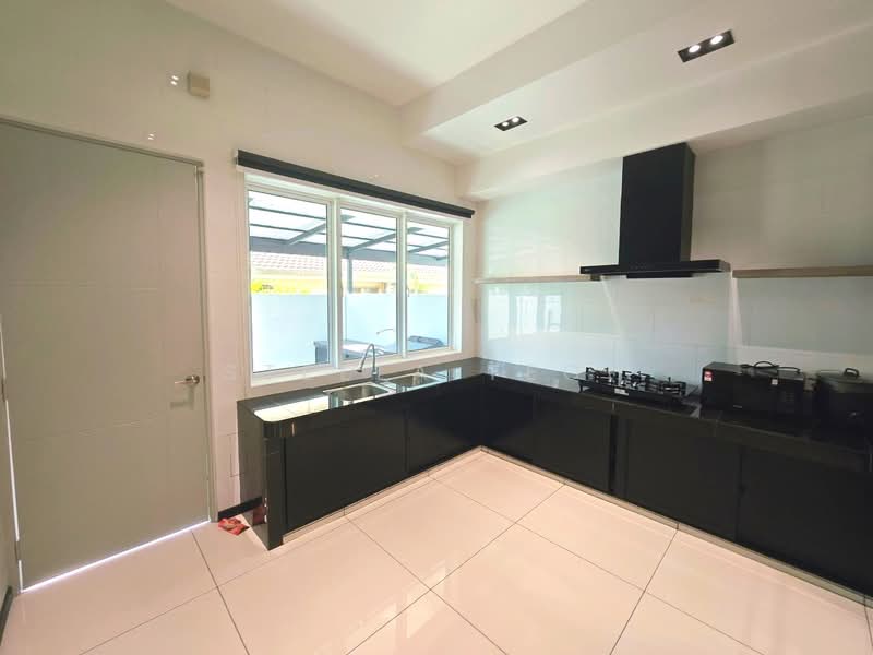 Semi-Detached House for Sale in Ipoh (Perak) - Stella Teoh - Kitchen - PropertyGuru.com.my