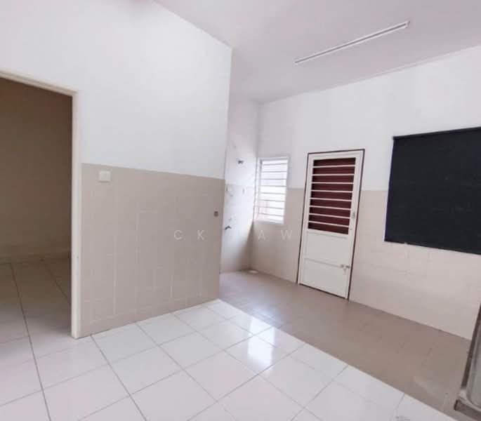 2-storey Terraced House for Sale in Setia Ecohill (Semenyih) - CK Law - Interior - PropertyGuru.com.my