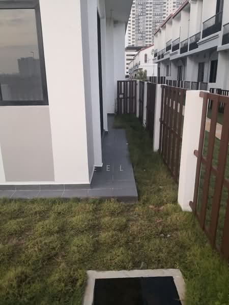 2-storey Terraced House for Sale in Setia Safiro (Cyberjaya) - NEEL . - Exterior - PropertyGuru.com.my
