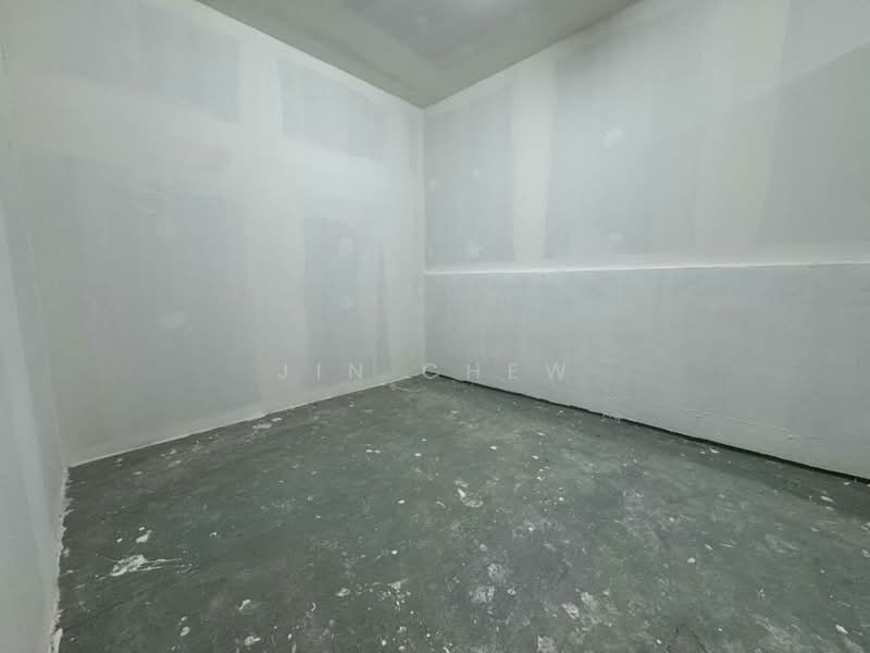 Shop / Office for Rent in Taman Sentosa (Johor Bahru) - Jin Chew - Interior - PropertyGuru.com.my