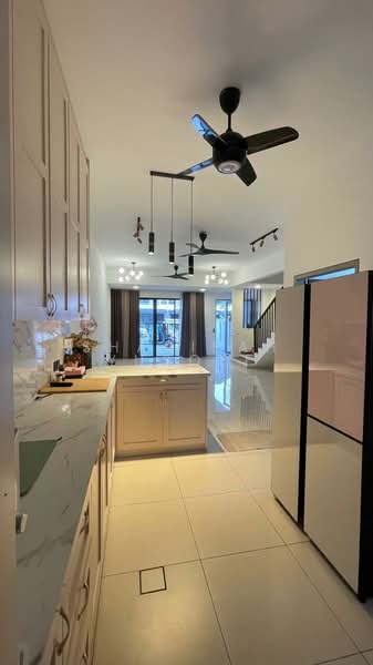 2-storey Terraced House for Sale in Elmina (Shah Alam) - Sharifah Yusoff - Kitchen - PropertyGuru.com.my