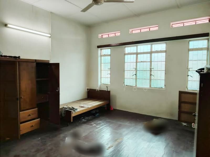 Lorong Thaton Pulau Tikus untuk Untuk Dijual - RM 1,100,000, Mac 2026 - Bedroom - PropertyGuru.com.my