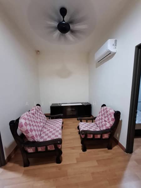 3-storey Terraced House for Rent in Perdana Residence 2 (Batu Caves) - Alison Chiu - Living Room - PropertyGuru.com.my