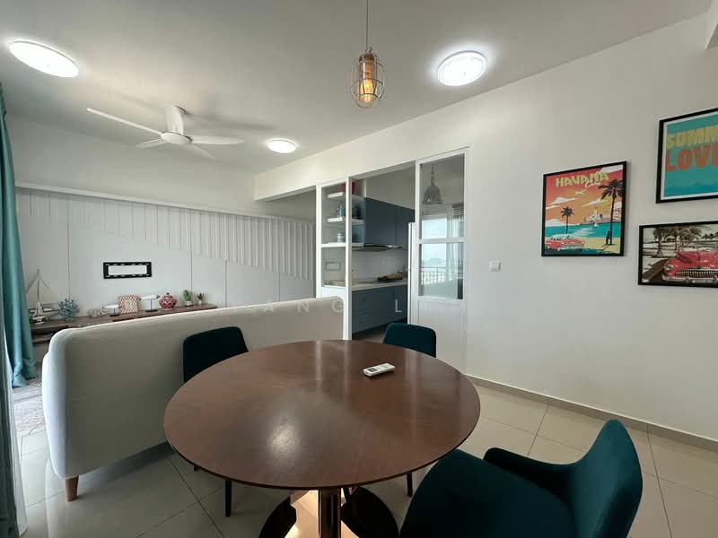 Havana Beach Residences untuk Untuk Disewa - RM 2,000 /bulan, Mac 2026 - Living Room - PropertyGuru.com.my