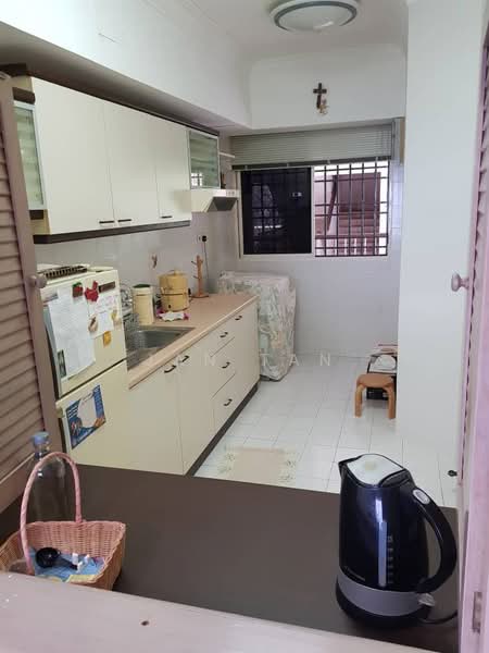 Apartment for Sale at Desa Mar Vista - Jan Tan - Kitchen - PropertyGuru.com.my