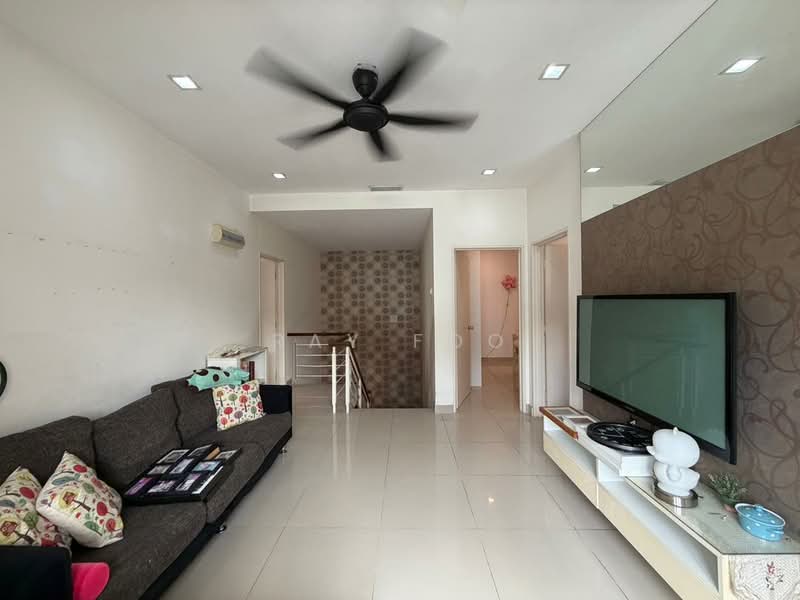 2-storey Terraced House for Sale in Mahkota Cheras (Cheras) - Ray Foo - Living Room - PropertyGuru.com.my