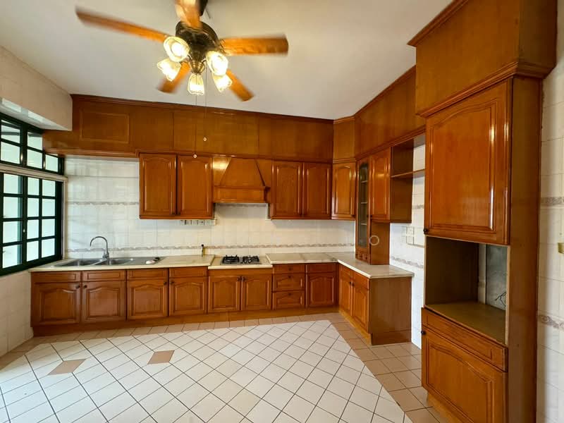 Condominium for Rent at Regal Villa - Desmond Low - Kitchen - PropertyGuru.com.my