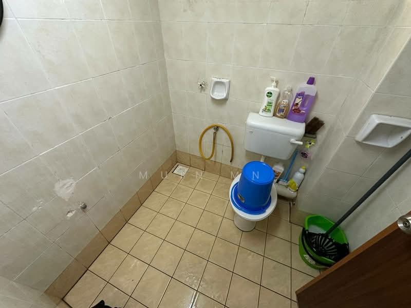 Apartment for Sale at Pangsapuri Flora III - Muin Mn - Bathroom - PropertyGuru.com.my