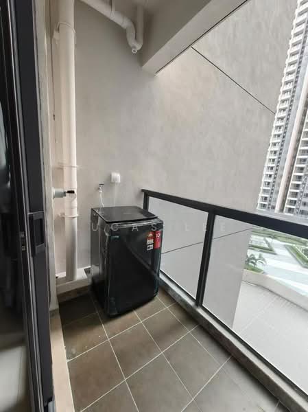 R&F Princess Cove Phase 2-Seine Region untuk Untuk Disewa - RM 3,000 /bulan, Mac 2026 - Balcony - PropertyGuru.com.my