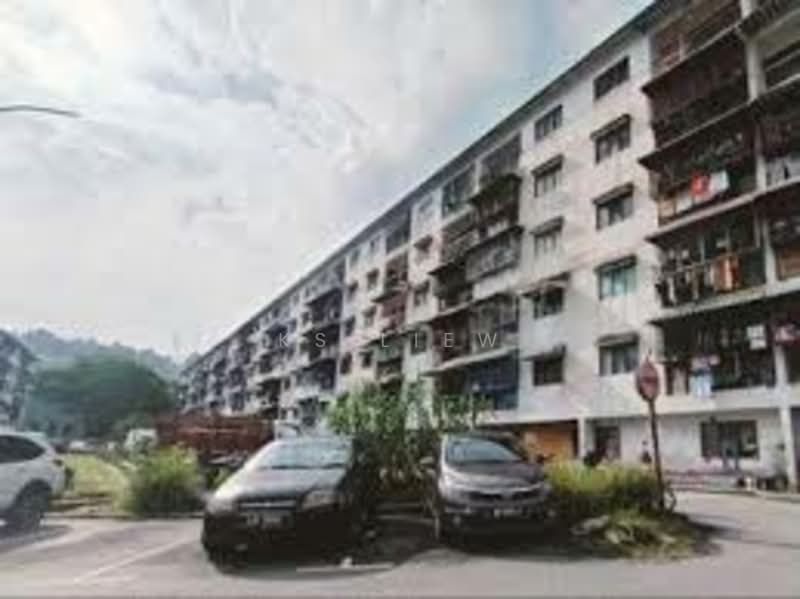 Flat for Sale at United Garden (Taman Lee Yan Lian) - KS Liew - Exterior - PropertyGuru.com.my