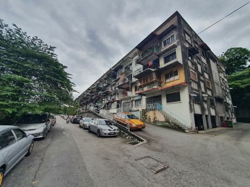 Flat for Sale at United Garden (Taman Lee Yan Lian) - KS Liew - Exterior - PropertyGuru.com.my