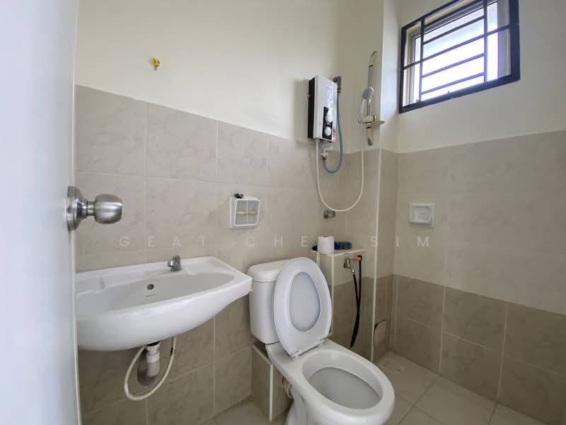2-storey Terraced House for Rent in Iskandar Puteri (Nusajaya) (Johor) - Geat Chee Sim - Bathroom - PropertyGuru.com.my