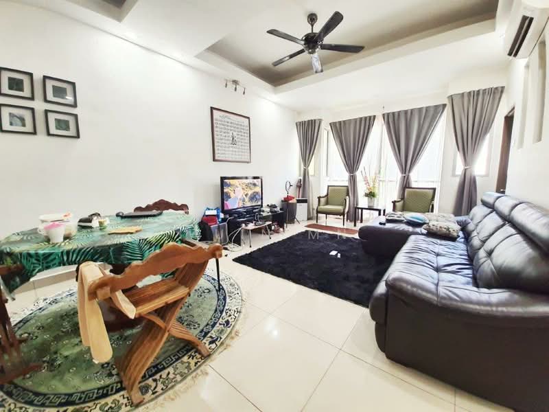 Townhouse for Sale in Seksyen U15 (Shah Alam) - Muin Mn - Living Room - PropertyGuru.com.my