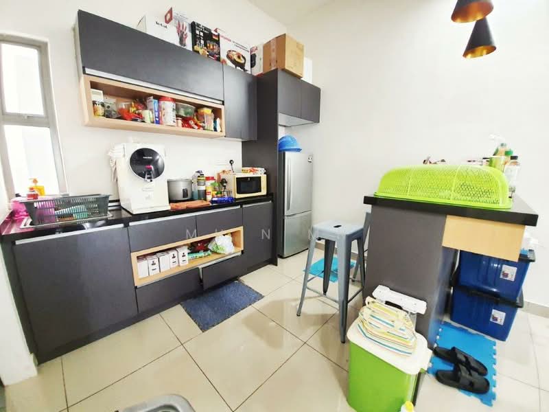 Townhouse for Sale in Seksyen U15 (Shah Alam) - Muin Mn - Kitchen - PropertyGuru.com.my