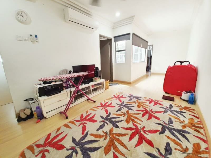 Townhouse for Sale in Seksyen U15 (Shah Alam) - Muin Mn - Living Room - PropertyGuru.com.my