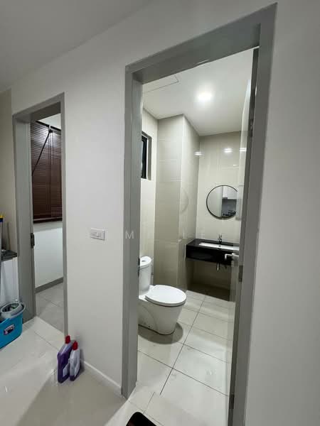 Sapphire Paradigm untuk Untuk Disewa - RM 5,500 /bulan, Mac 2026 - Bathroom - PropertyGuru.com.my
