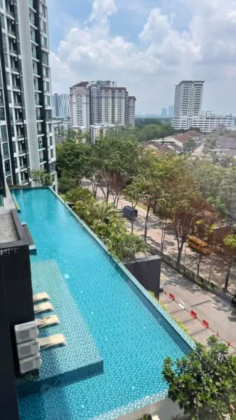 Crescent Bay Suites (Teluk Bayu) untuk Untuk Disewa - RM 2,300 /bulan, Mac 2026 - Exterior - PropertyGuru.com.my