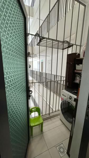 Crescent Bay Suites (Teluk Bayu) untuk Untuk Disewa - RM 2,300 /bulan, Mac 2026 - Balcony - PropertyGuru.com.my