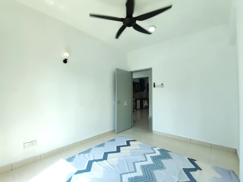 Service Residence for Sale at D'Alamanda - Aulya A. - Bedroom - PropertyGuru.com.my