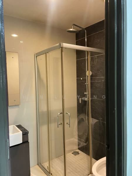 Condominium for Rent at Bay Laurel @ Country Garden Danga Bay - Han Lu Yung - Bathroom - PropertyGuru.com.my