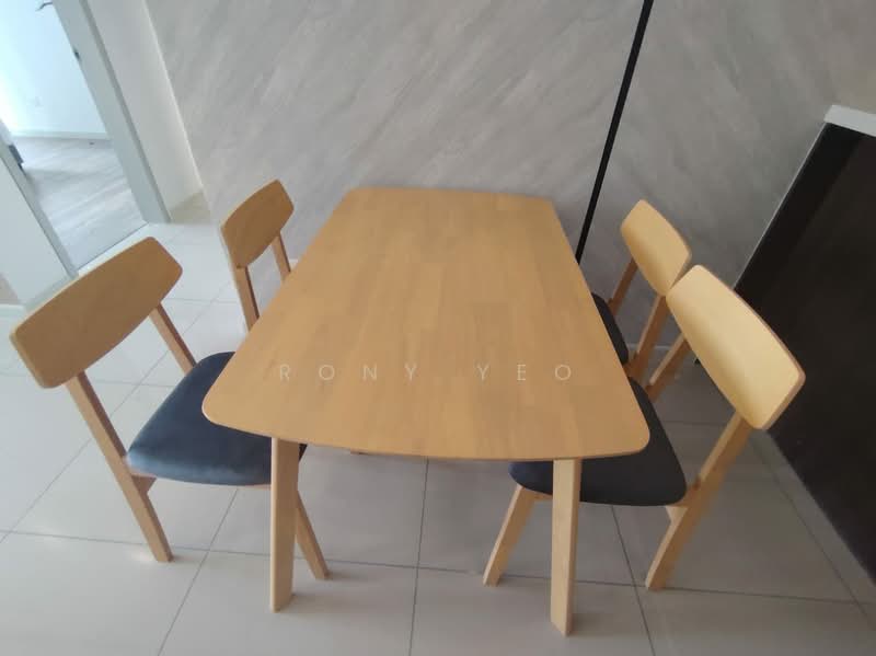 Servis Apartment untuk Disewa di Sunway Belfield - Rony Yeo - Dining Room - PropertyGuru.com.my