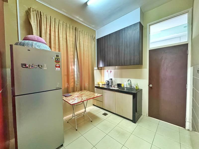 2-storey Terraced House for Sale in Taman Seri Austin (Tebrau) - Zack Chow - Kitchen - PropertyGuru.com.my