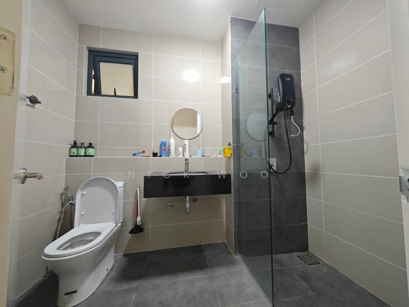Kondominium untuk Disewa di The Maple Residences - Nick Woo - Bathroom - PropertyGuru.com.my