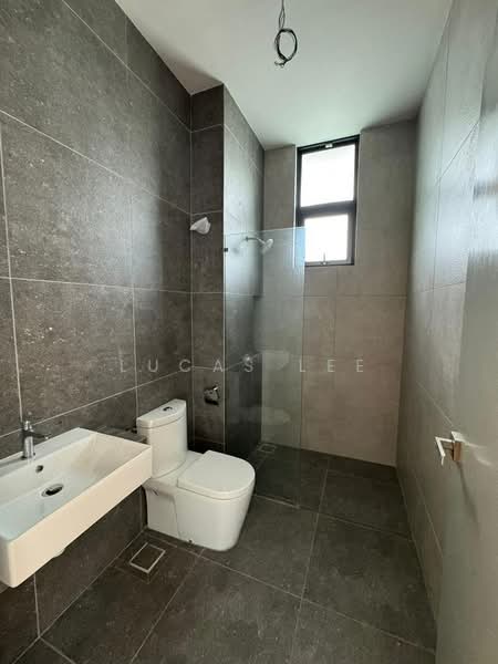 Bungalow for Sale in Kulai (Johor) - Lucas Lee - Bathroom - PropertyGuru.com.my