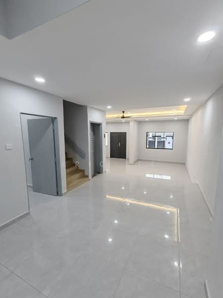 2-storey Terraced House for Sale in Taman Ungku Tun Aminah (Skudai) - Eric Lee - Interior - PropertyGuru.com.my
