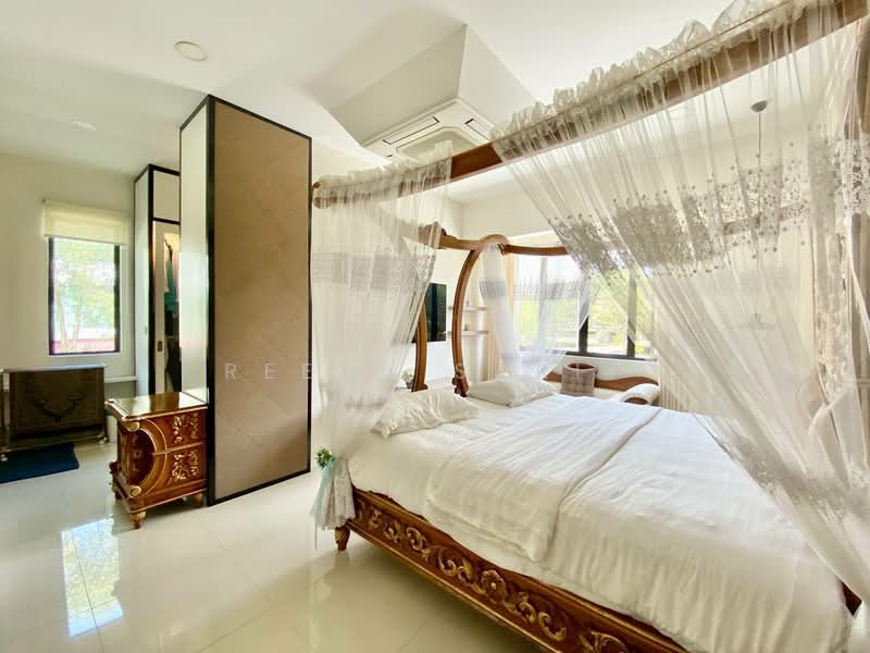 Rumah Teres 2.5 Tingkat untuk Dijual di Shah Alam (Selangor) - Reena Sarif - Bedroom - PropertyGuru.com.my