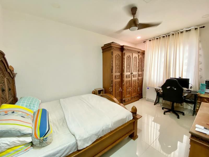 Rumah Teres 2.5 Tingkat untuk Dijual di Shah Alam (Selangor) - Reena Sarif - Bedroom - PropertyGuru.com.my