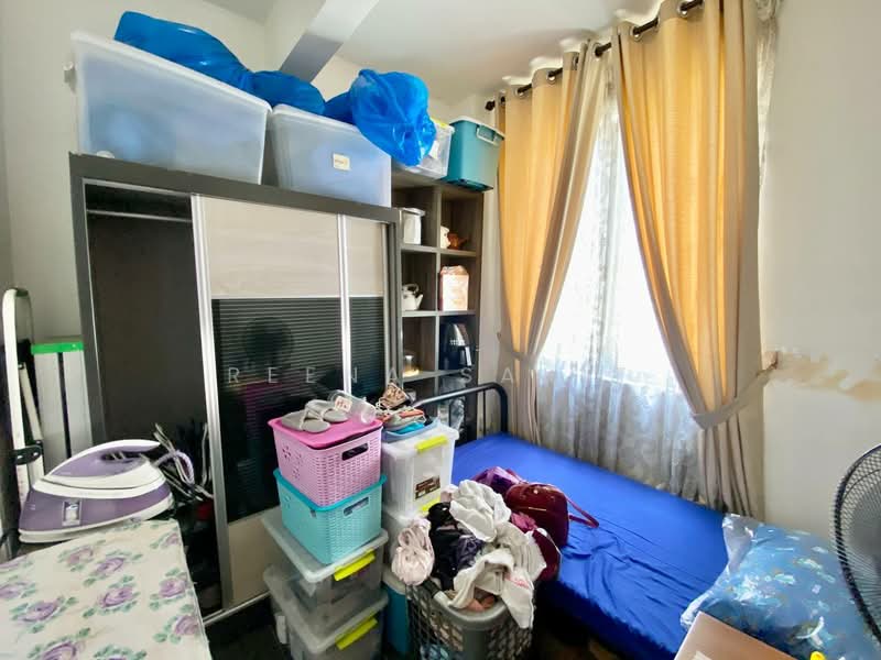 Rumah Teres 2.5 Tingkat untuk Dijual di Shah Alam (Selangor) - Reena Sarif - Bedroom - PropertyGuru.com.my