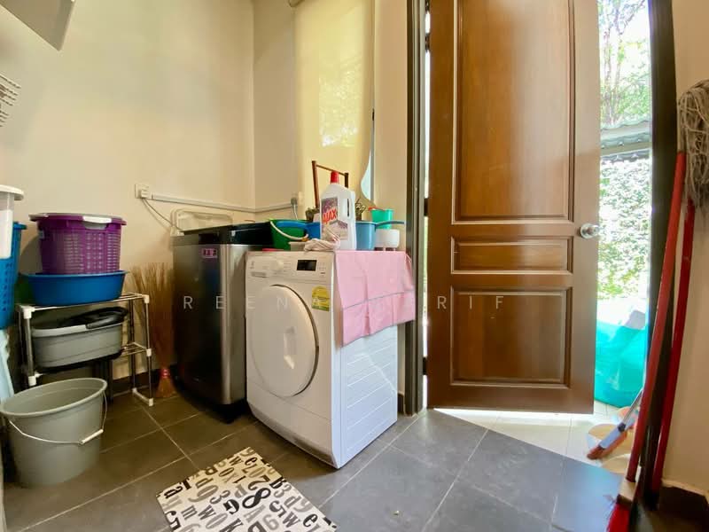 Rumah Teres 2.5 Tingkat untuk Dijual di Shah Alam (Selangor) - Reena Sarif - Interior - PropertyGuru.com.my