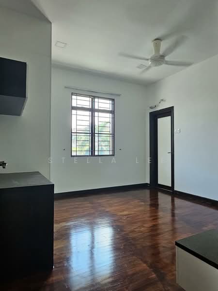 Rumah Berkembar untuk Dijual di Bandar Sungai Long (Selangor) - Stella Lee - Bedroom - PropertyGuru.com.my