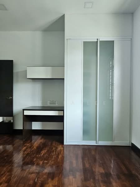 Rumah Berkembar untuk Dijual di Bandar Sungai Long (Selangor) - Stella Lee - Bedroom - PropertyGuru.com.my