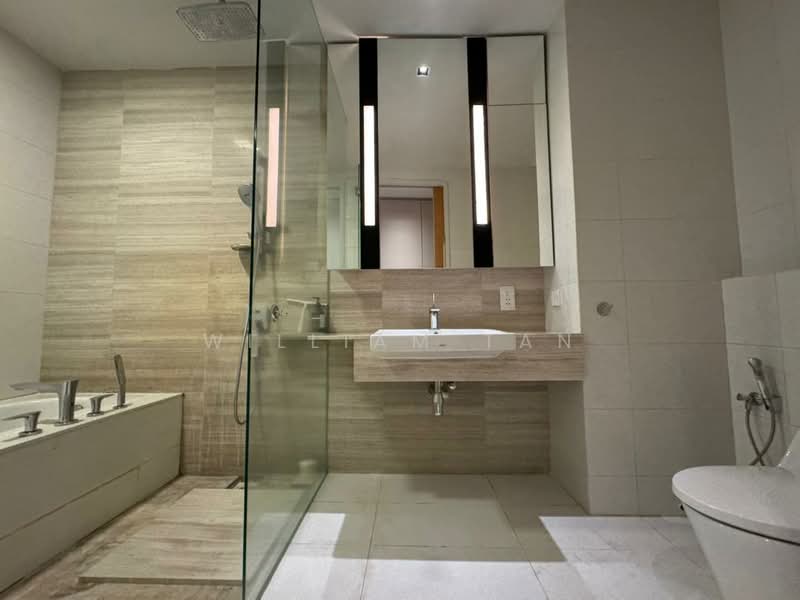 Moulmein Rise untuk Untuk Disewa - RM 8,000 /bulan, Mac 2026 - Bathroom - PropertyGuru.com.my