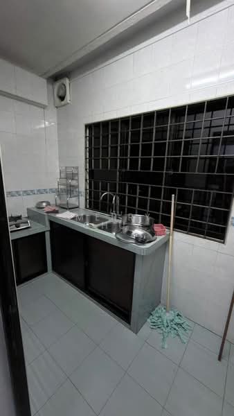 2-storey Terraced House for Sale in Kulai (Johor) - Merry Chua - Kitchen - PropertyGuru.com.my