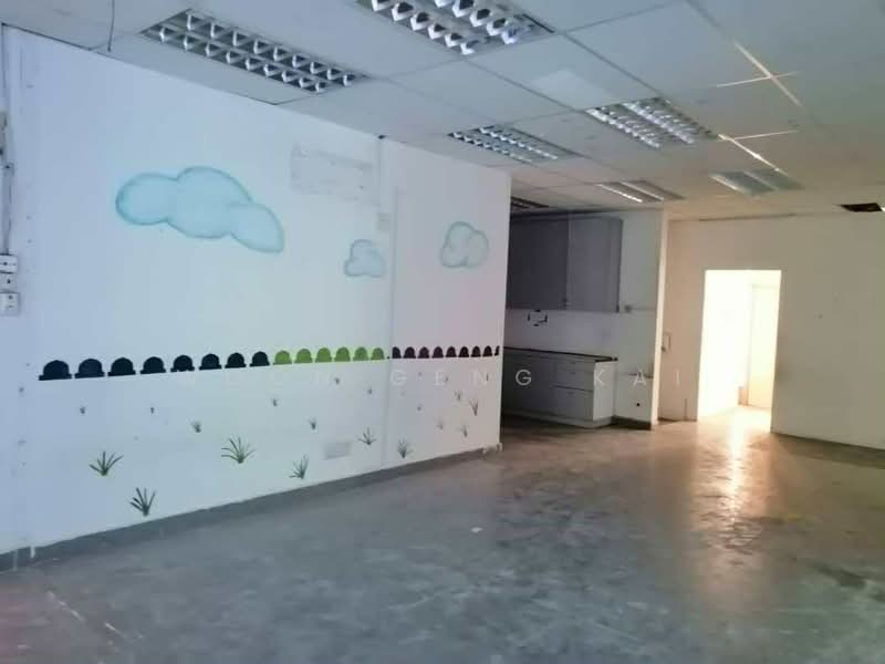 Kedai / Pejabat untuk Dijual di Pju 5 (Kota Damansara) - Woon Geng Kai - Interior - PropertyGuru.com.my