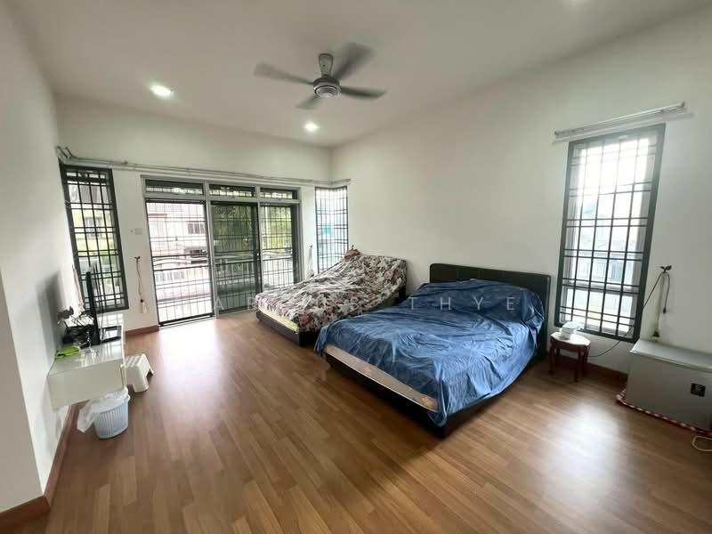Cluster House for Sale in Taman Sri Pulai Perdana (Skudai) - Marcus Thye - Bedroom - PropertyGuru.com.my