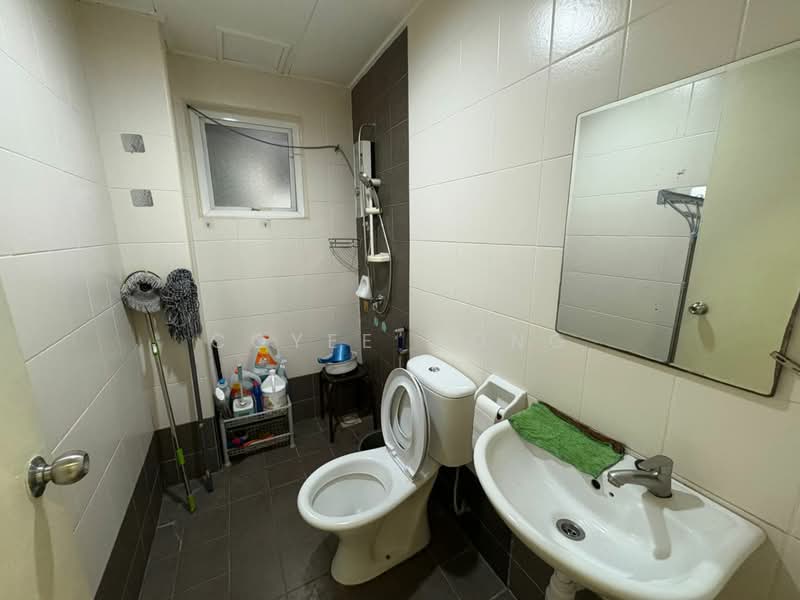 2.5-storey Terraced House for Sale in Kepong (Kuala Lumpur) - Coyee Wong - Bathroom - PropertyGuru.com.my