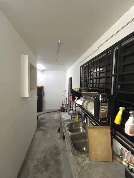 2-storey Terraced House for Sale in Johor Bahru (Johor) - Steve Seah - Kitchen - PropertyGuru.com.my