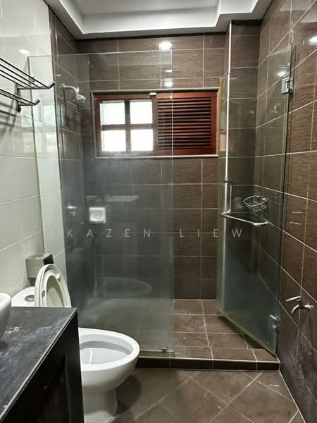 Semi-Detached House for Rent in Kajang (Selangor) - Kazen Liew - Bathroom - PropertyGuru.com.my