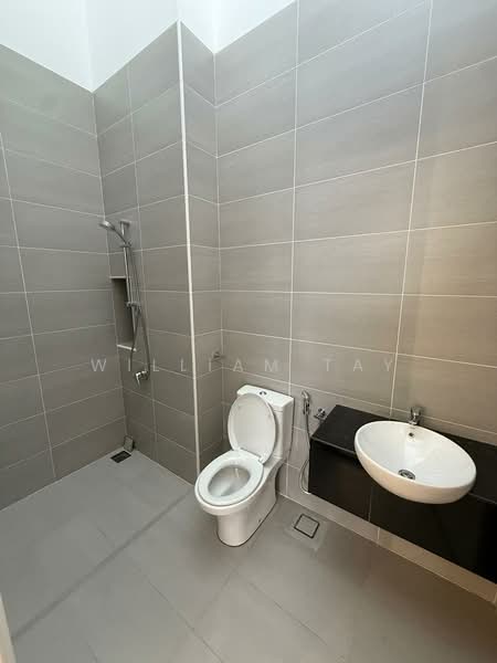 Semi-Detached House for Sale in Eco Spring (Johor Bahru) - William Tay - Bathroom - PropertyGuru.com.my