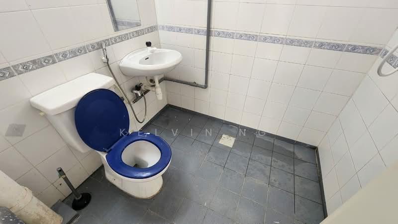 Bangsar Permai untuk Untuk Disewa - RM 2,000 /bulan, Mac 2026 - Bathroom - PropertyGuru.com.my