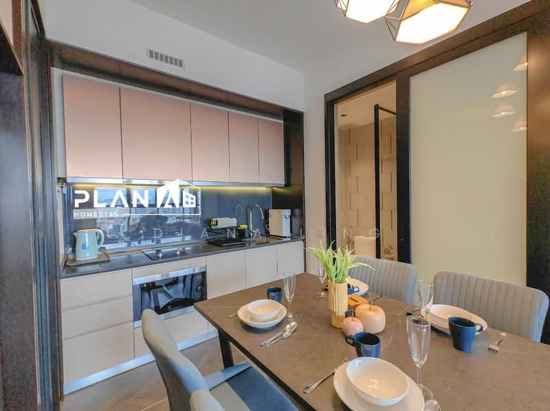 Service Residence for Sale at Scarletz Suites @ KL City Centre - Diana Ling - Kitchen - PropertyGuru.com.my