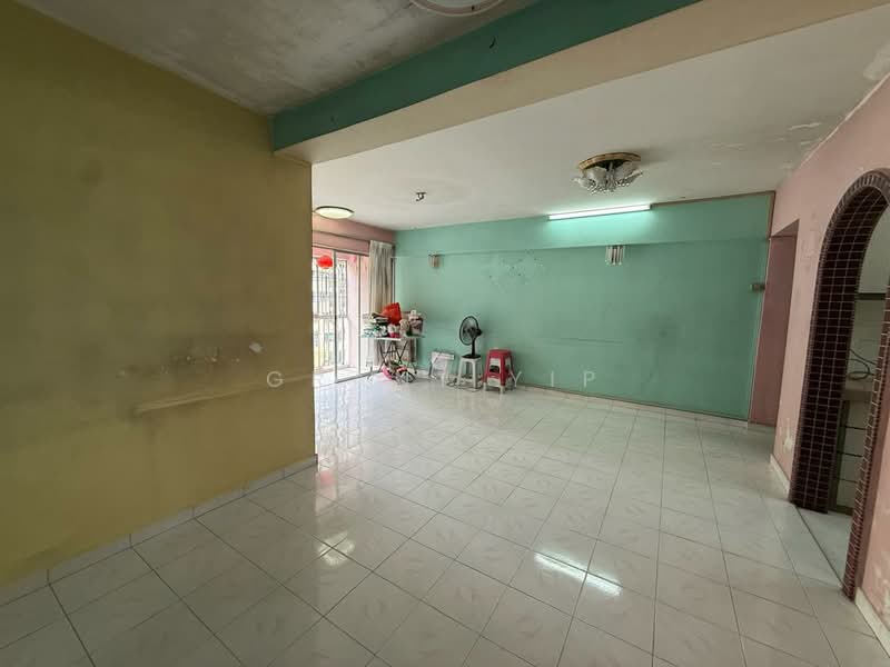 Apartment for Sale at Miharja (LRT Maluri) - Grant Yip - Living Room - PropertyGuru.com.my