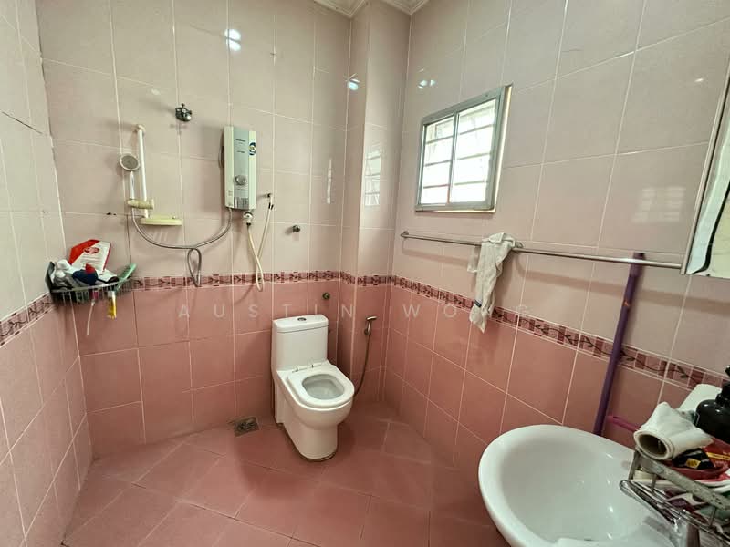 2-storey Terraced House for Rent in Petaling Jaya (Selangor) - Austin Wong - Bathroom - PropertyGuru.com.my