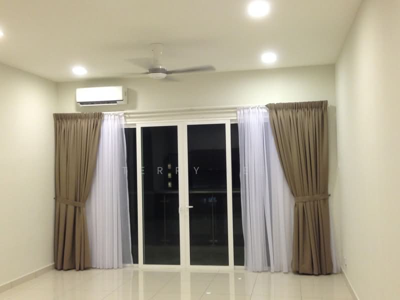 Condominium for Sale at Sri Putramas III / Royal Regent - Terry Lee - Living Room - PropertyGuru.com.my