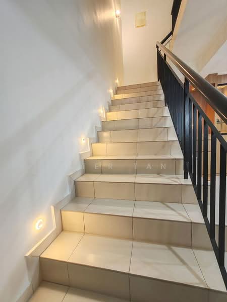 2-storey Terraced House for Sale in Bandar Seri Alam (Masai) - Peter Tan - Corridor - PropertyGuru.com.my