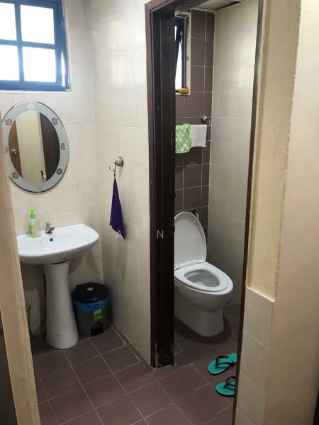 Office for Rent in Kelana Jaya (Petaling Jaya) - Ann . - Bathroom - PropertyGuru.com.my
